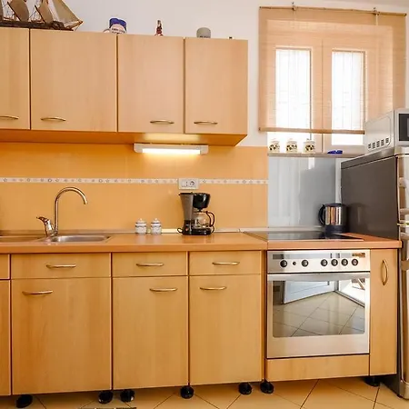 Jelena Apartman Tice