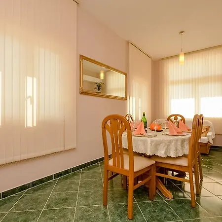 Apartman Jelena *